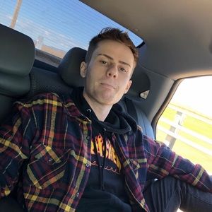 Meet your Posher, Jonathan